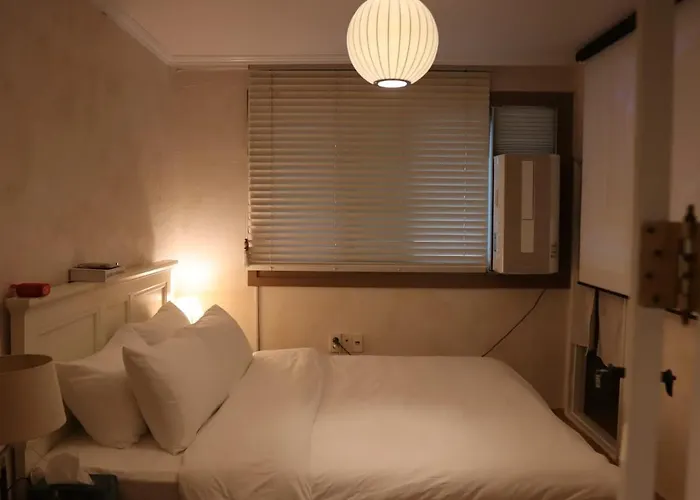 Apartamento Morning Gwangalli 201, 30 Seconds To The Beach, Emotional Romantic *