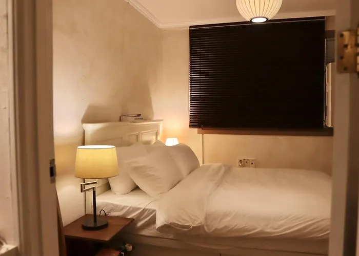 Morning Gwangalli 201, 30 Seconds To The Beach, Emotional Romantic *